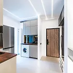 Modern - Romana Square Apartman *