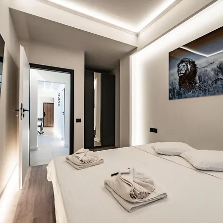 Modern - Romana Square * Bucharest