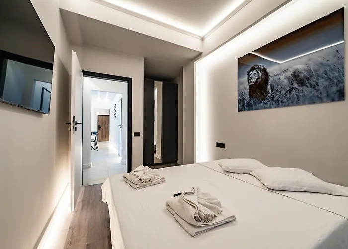 Modern - Romana Square * Bukarest