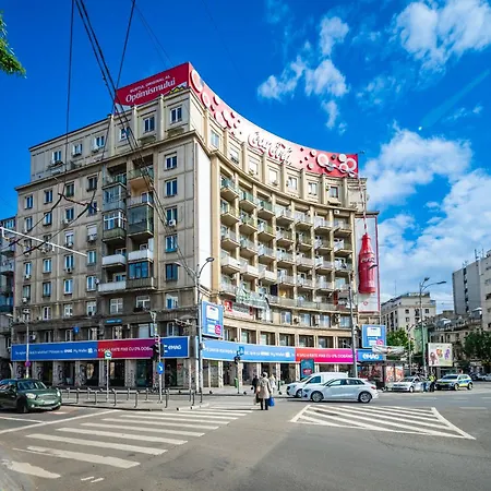 Modern - Romana Square * Бухарест