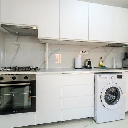 Modern - Romana Square * 布加勒斯特